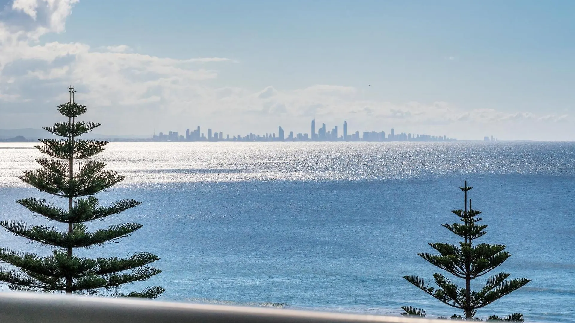Eden Tower Apartments Gold Coast